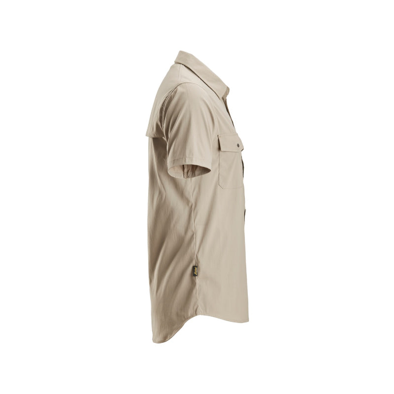 Chemise à manches courtes hautement respirante